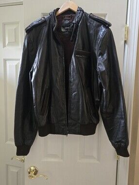 Member's Only - Men's Brown Leather Jacket - Classic Moto Style